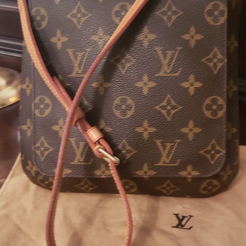LV Musette Monogram